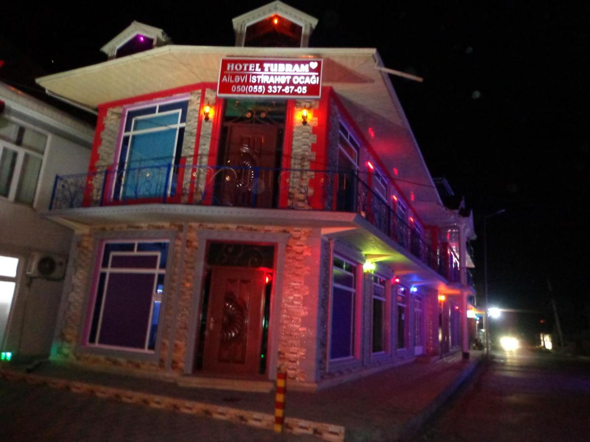Şǝki Tubram S Ailəvi Qonaq Evi Bed & Breakfast エクステリア 写真