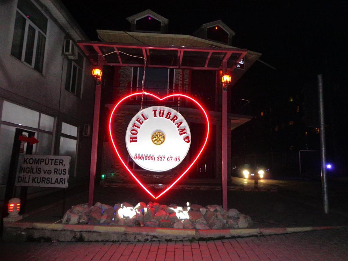 Şǝki Tubram S Ailəvi Qonaq Evi Bed & Breakfast エクステリア 写真