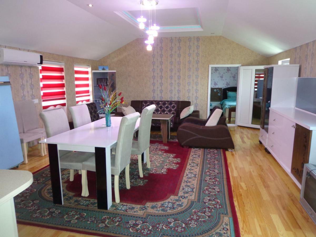 Şǝki Tubram S Ailəvi Qonaq Evi Bed & Breakfast エクステリア 写真